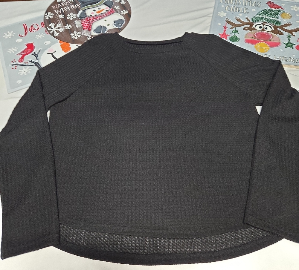 Source Unknown Black Crew Neck Sweater